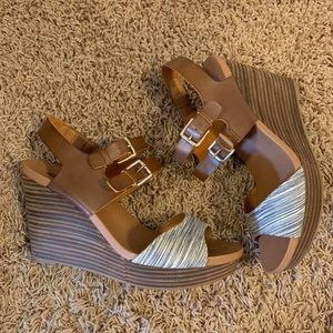 Dr. Scholl’s wedges